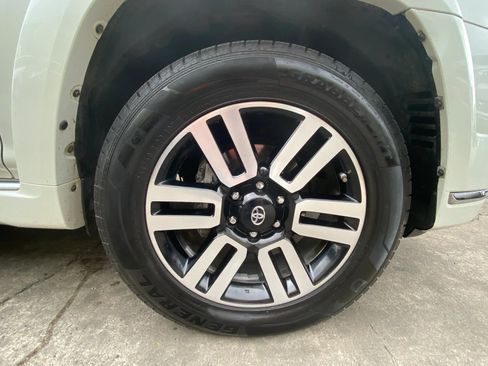 Used 2016 Toyota 4Runner Limited RWD image 26