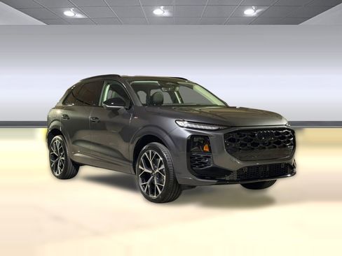 New 2026 Audi Q3 quattro 2.0T AWD/4WD image 6
