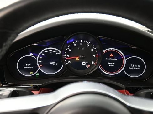 Certified 2023 Porsche Cayenne Platinum Edition AWD/4WD image 7