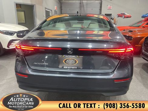 Used 2024 Honda Accord EX image 31