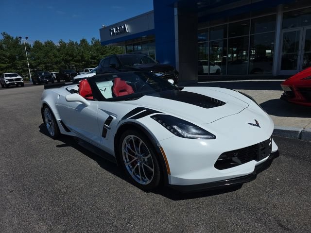 Used 2017 Chevrolet Corvette Grand Sport RWD image 1