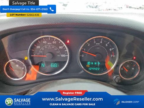 Used 2012 Jeep Wrangler Unlimited Sahara w/ Connectivity Group AWD/4WD image 12