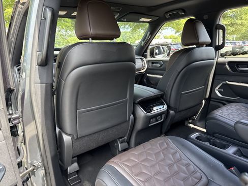 New 2026 Nissan Armada Platinum AWD/4WD image 22