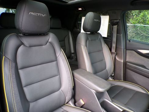 Used 2024 Chevrolet TrailBlazer ACTIV w/ Convenience Package FWD image 13