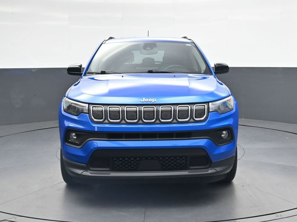 Used 2022 Jeep Compass Latitude w/ Convenience Group AWD/4WD image 13