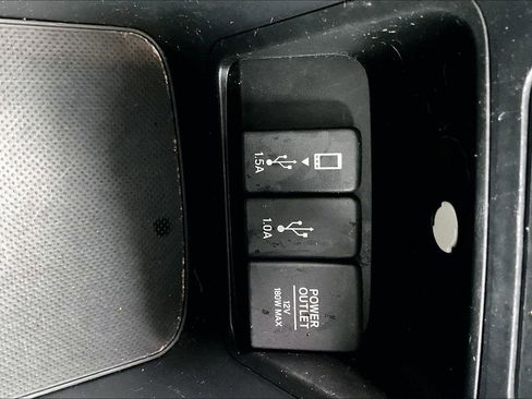 Used 2017 Honda CR-V EX-L image 16