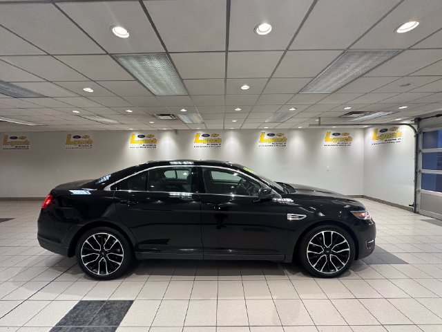 Used 2018 Ford Taurus SEL w/ Equipment Group 201A AWD/4WD image 3
