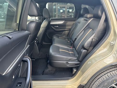 Certified 2025 MAZDA CX-70 3.3 Turbo S w/ Premium Package image 30