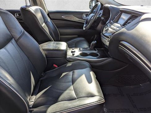 Used 2019 INFINITI QX60 Luxe w/ Essential Package image 22
