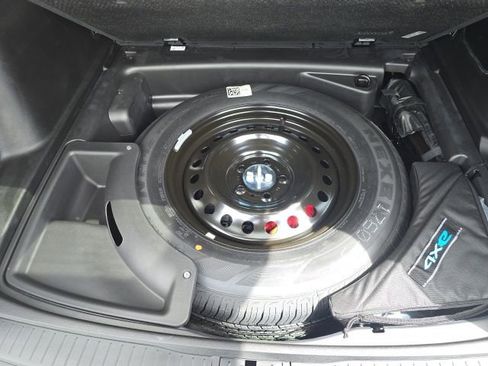 Used 2024 Jeep Grand Cherokee Limited 4xe image 34