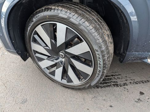 Used 2023 Volvo XC90 T8 Ultimate image 15