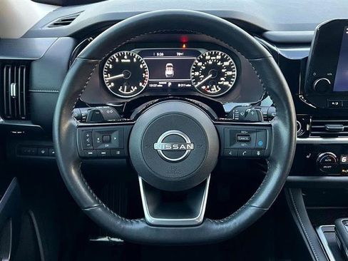 Used 2023 Nissan Pathfinder SL w/ Lighting Package (N92) image 25