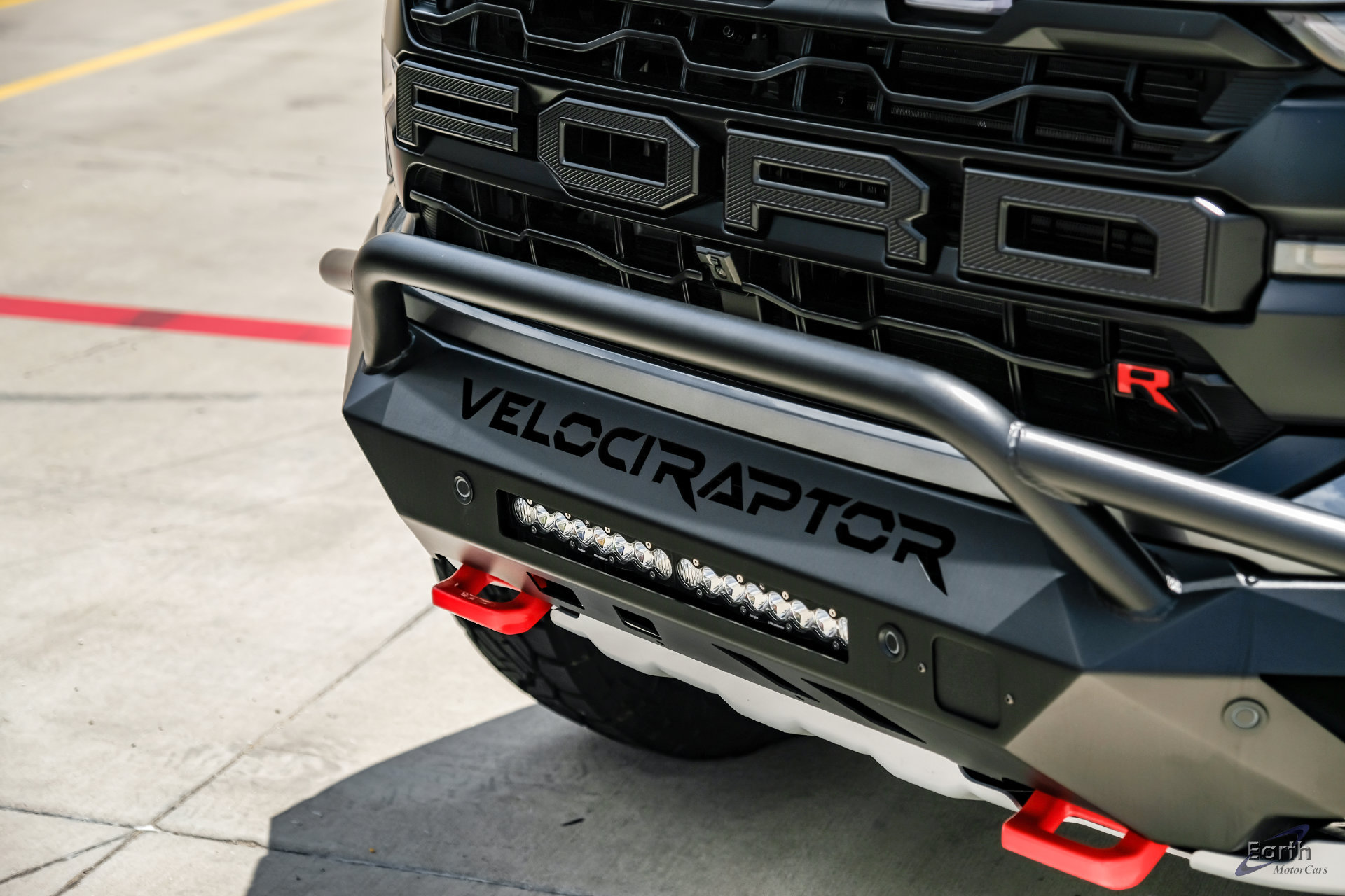 Used 2025 Ford F150 Raptor w/ Equipment Group 803A Raptor R AWD/4WD image 39