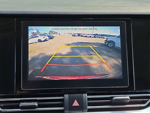 Certified 2022 Kia Niro LXS image 18