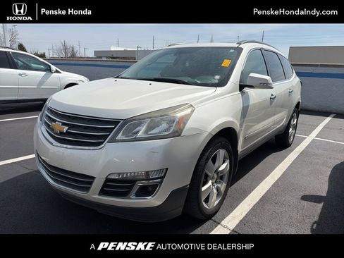 Used 2015 Chevrolet Traverse LTZ image 1