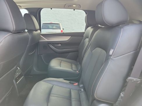 Used 2024 MAZDA CX-90 Plug-In Hybrid w/ Premium Pkg AWD/4WD image 16