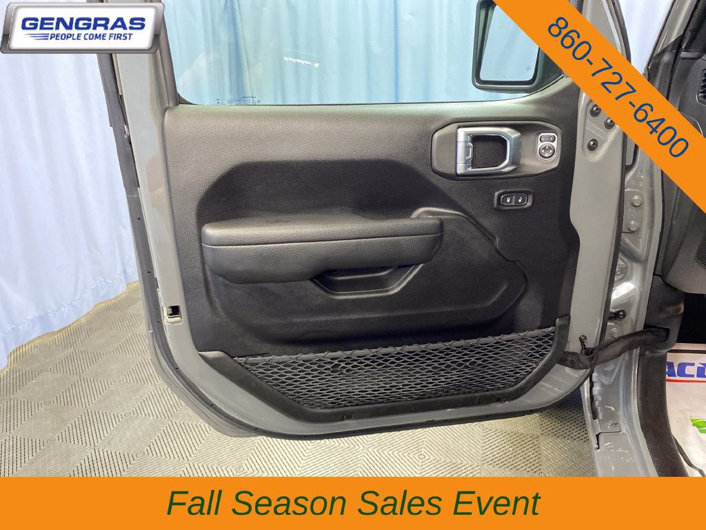 Used 2023 Jeep Wrangler Unlimited Sport AWD/4WD image 13