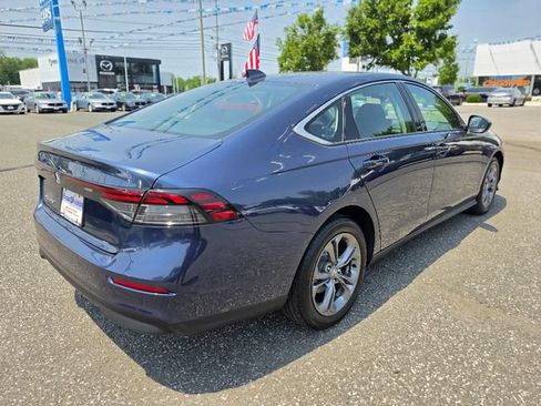 Used 2023 Honda Accord EX image 5