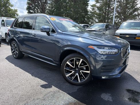 Used 2020 Volvo XC90 T6 Momentum w/ Protection Package Premier AWD/4WD image 2