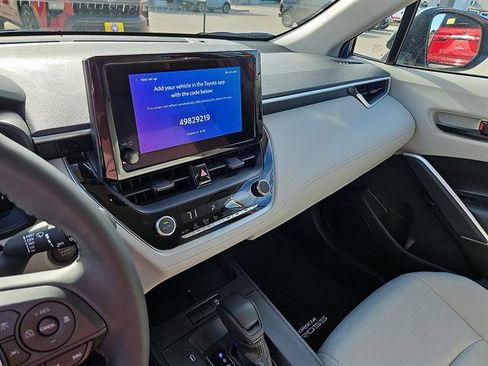 Certified 2026 Toyota Corolla Cross LE image 16