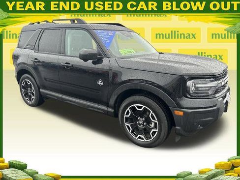 Certified 2025 Ford Bronco Sport Outer Banks w/ Outer Banks Tech Package+ image 1