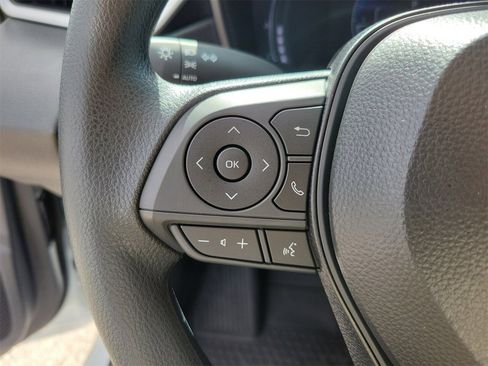 Used 2026 Toyota Corolla LE image 19