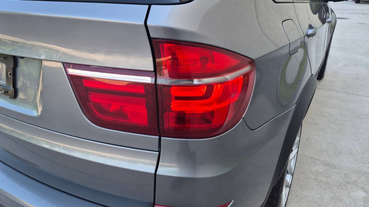 Used 2011 BMW X5 xDrive35i AWD/4WD image 22