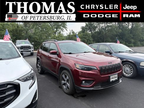 Used 2019 Jeep Cherokee Latitude Plus AWD/4WD image 1