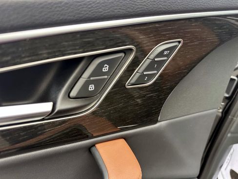 Used 2023 Audi Q7 3.0T Premium Plus w/ Premium Plus Package image 14