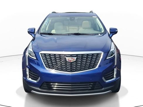 Certified 2024 Cadillac XT5 Premium Luxury w/ LPO, Floor Liner Package AWD/4WD image 5