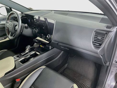 Used 2023 Lexus NX 350 AWD image 27