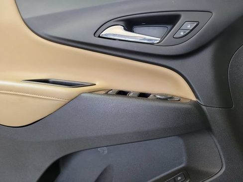 Used 2024 Chevrolet Equinox Premier w/ LPO, Floor Liner Package FWD image 19