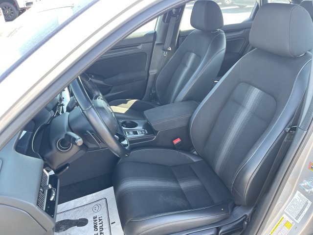 Used 2023 Honda Civic Sport image 11