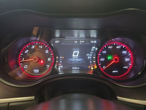 Used 2021 Dodge Charger SXT w/ Blacktop Package image 18