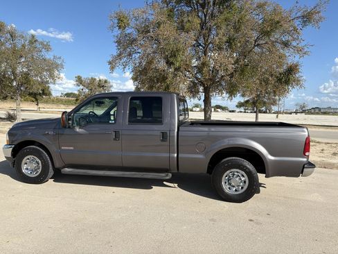 Used 2004 Ford F250 XLT RWD image 14