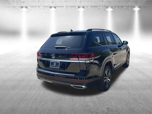 Used 2023 Volkswagen Atlas SE FWD image 3