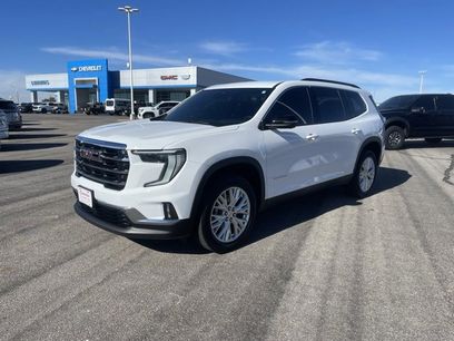 Used 2024 GMC Acadia Elevation