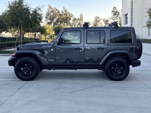 Used 2019 Jeep Wrangler Unlimited Sahara w/ Quick Order Package 24M Moab image 6