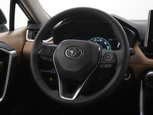 Used 2025 Toyota RAV4 XLE Premium w/ Weather Package image 14