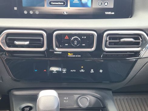 New 2026 Nissan Sentra SV image 14