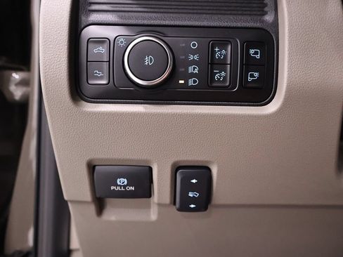 New 2026 Ford F250 Platinum w/ Platinum Plus Package AWD/4WD image 23