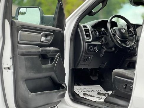 Used 2021 RAM 1500 Big Horn AWD/4WD image 9