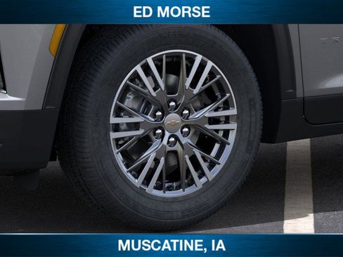 New 2026 Chevrolet Traverse LT w/ LPO, Floor Liner Package image 9