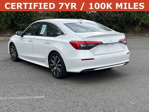 Used 2023 Honda Civic EX image 4