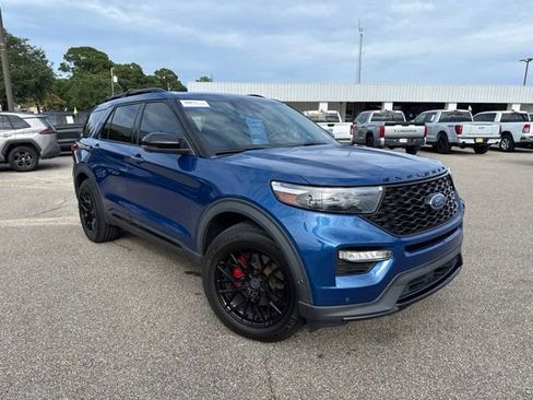 Certified 2020 Ford Explorer ST w/ ST Street Pack AWD/4WD image 2