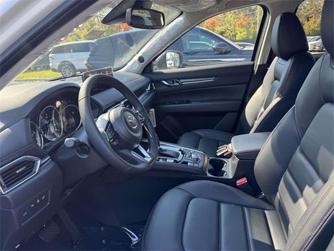 New 2025 MAZDA CX-5 Carbon Edition image 4