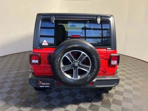 Certified 2023 Jeep Wrangler Unlimited Sahara AWD/4WD image 8