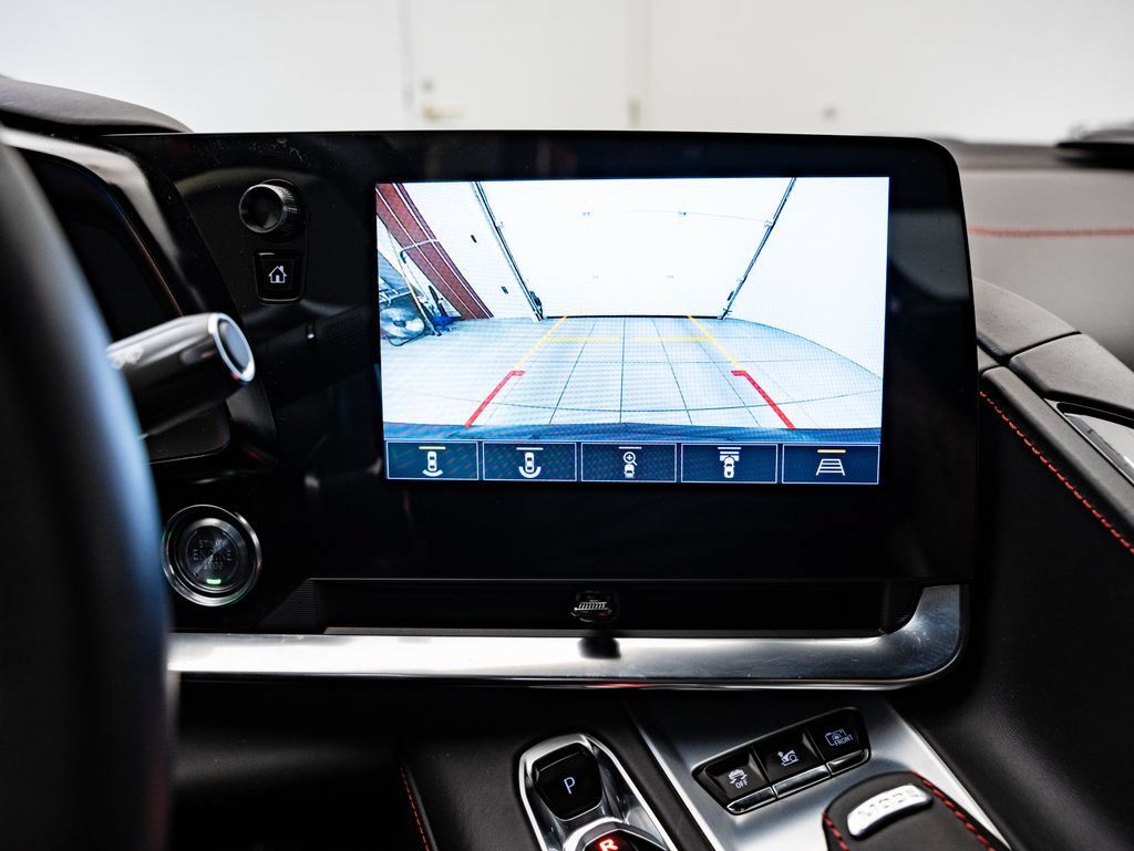 Used 2020 Chevrolet Corvette Stingray Premium Cpe w/ 3LT Preferred Equipment Group RWD image 33