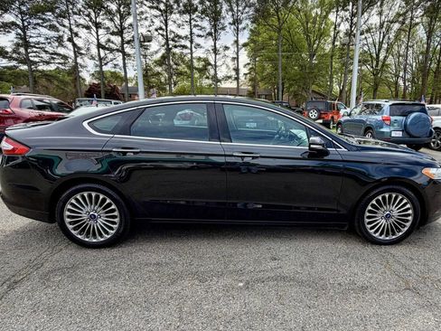 Used 2013 Ford Fusion Titanium w/ Titanium Driver Assist Pkg image 8