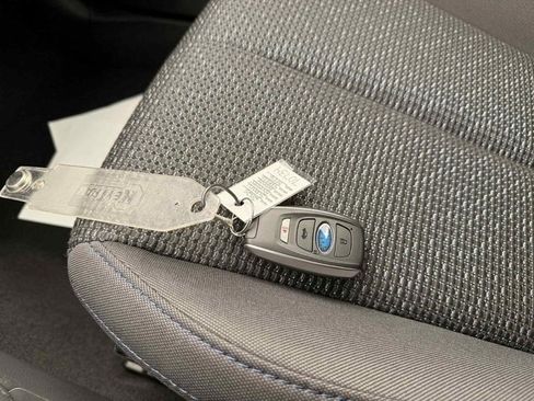 New 2025 Subaru Forester Premium image 30